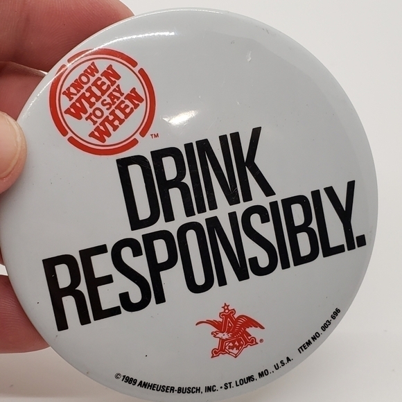 Vintage 1989 Anheuser-Busch Drink Responsibly Pin - Picture 3 of 5